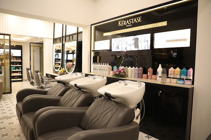 Capello Luxury Salon Aundh Pune in Pune